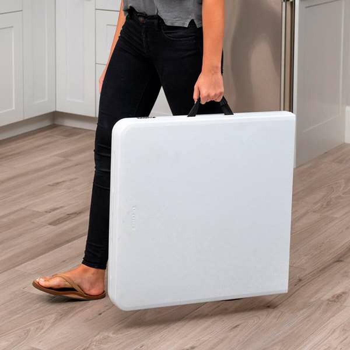 V8HCE8ABDA5AD433A3845EC5E43205EE94FR7066071P3